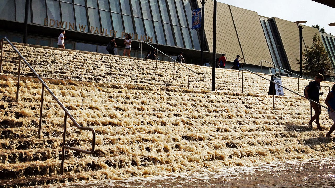 Bruins players had first-hand look at Pauley Pavilion flooding